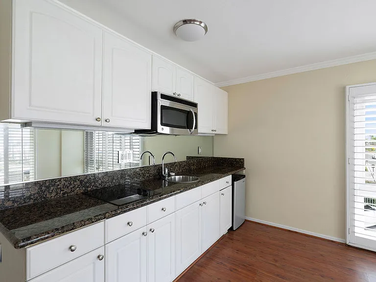 1021 Scott St #143 — Photo 2