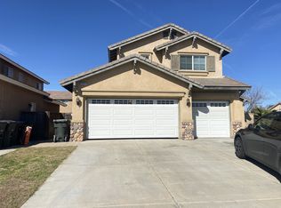 2034 Willowbrook Ln, Perris, CA 92571