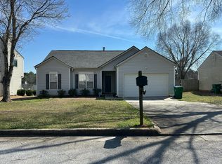 4264 Linecrest Ln, Ellenwood, GA 30294
