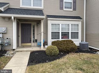 5503 Essex Ln, Mount Laurel, NJ 08054