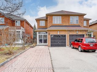 140 W Vanguard Rd, Vaughan, ON L4K5G8