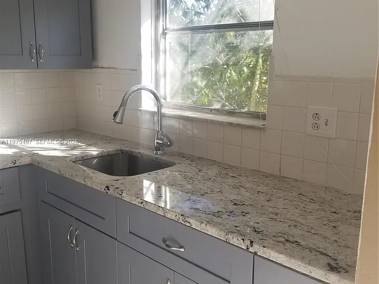 3090 Coral Springs Dr #8 — Photo 7