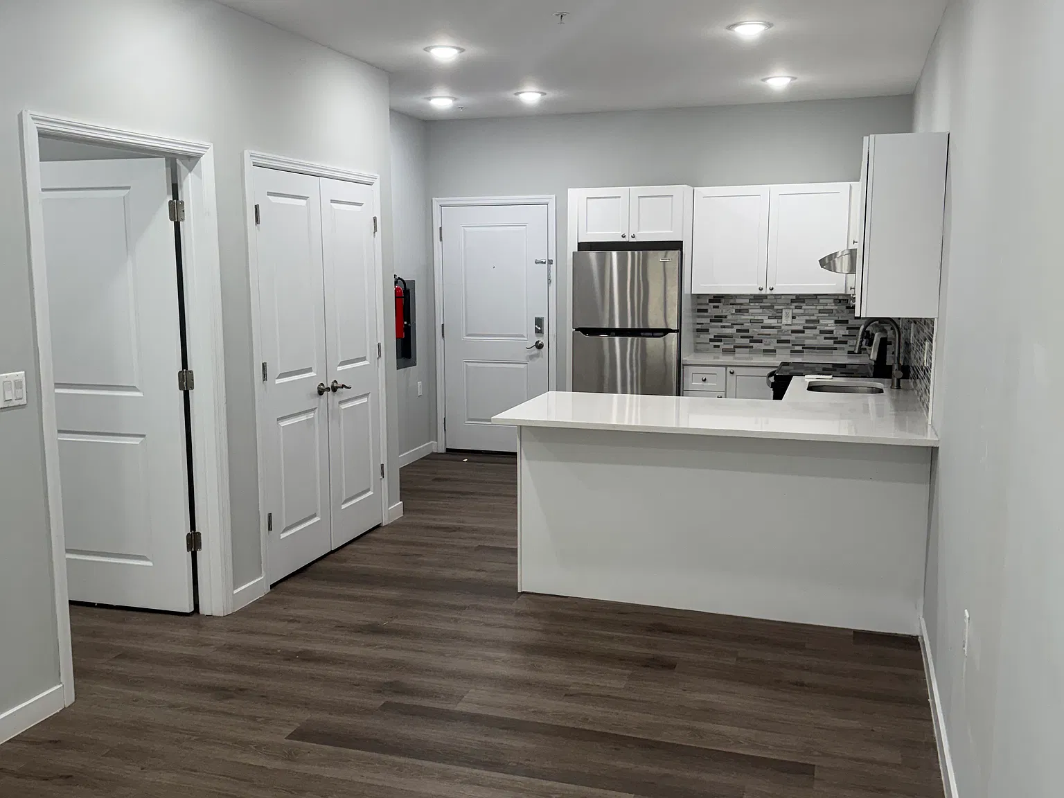168 Rosa Parks Blvd — Photo 4