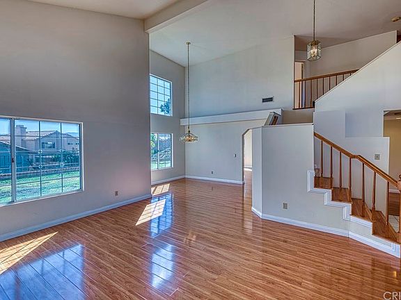 3rd image of 27724 Bridlewood Dr
