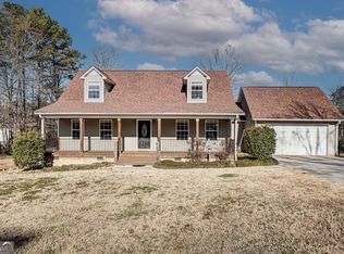 337 Oakland Dr SE, Calhoun, GA 30701