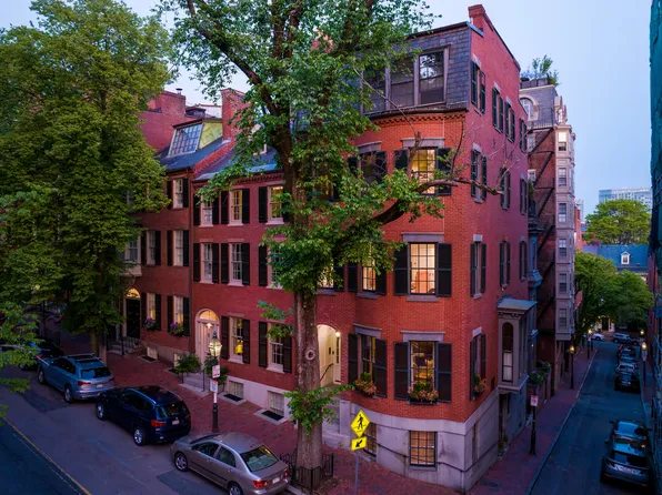 86 Mount Vernon St, Boston, MA 02108