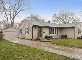 2104 South St, Rolling Meadows, IL 60008