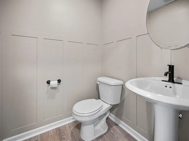 133 Tomahawk Pointe — Photo 15