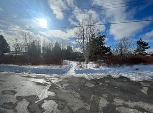 3 Russells Lane, Bay Roberts, NL A0A1G0