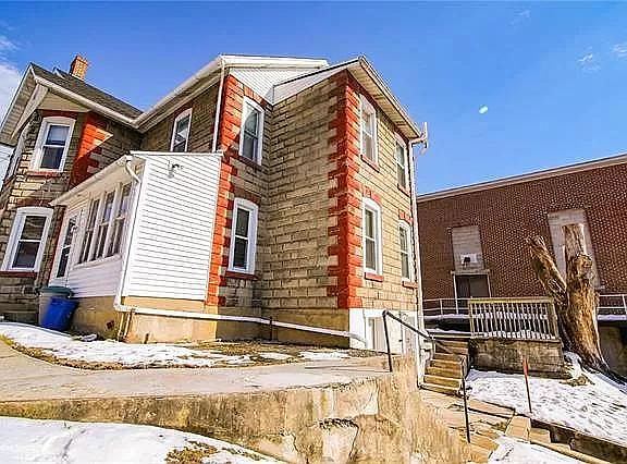 2nd image of 1286 Newport Ave #1