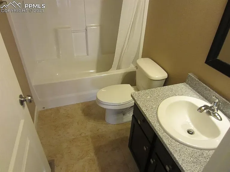 6605 Watusi Rd — Photo 6