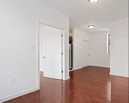 Rented by REAL New York | media 10