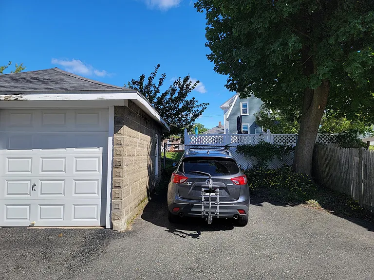 5 Burgoyne St #2 — Photo 27