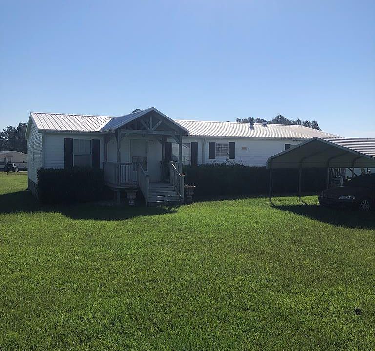 1st image of 60 Carolyn Dr