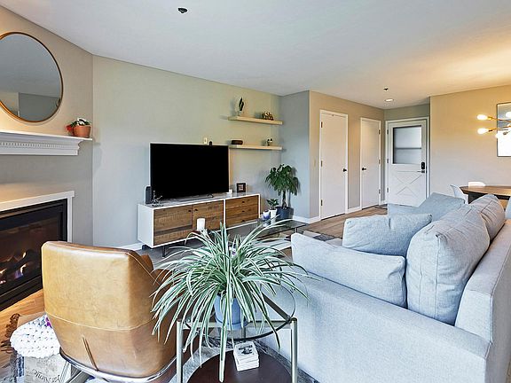 5th image of 509 Saddle View Way #21