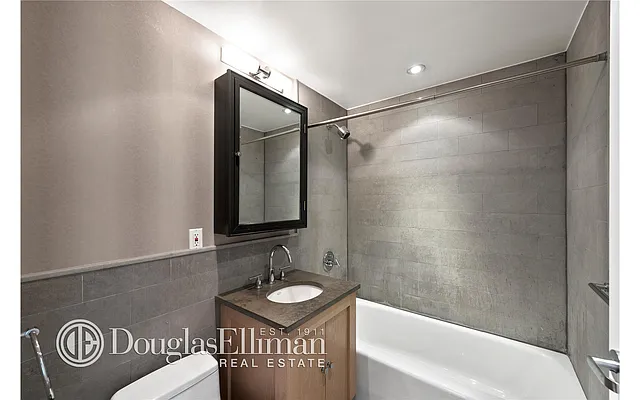 Rented by Douglas Elliman | media 4