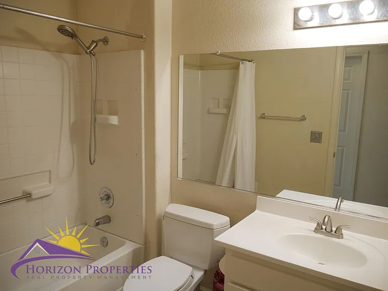 9472 Clementine Way — Photo 19