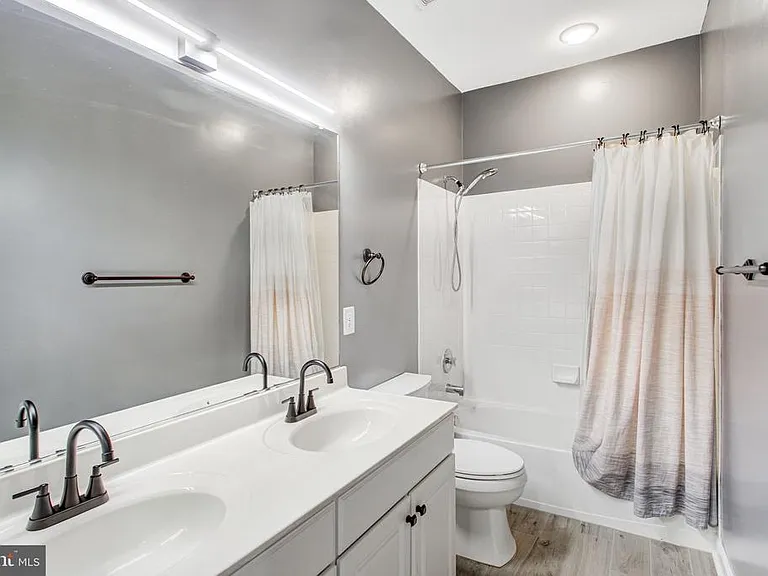 12852 Marblestone Dr — Photo 17