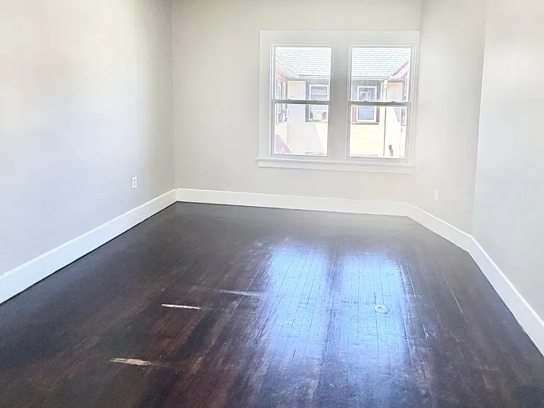 268 Sherman Ave #AB4 — Photo 5