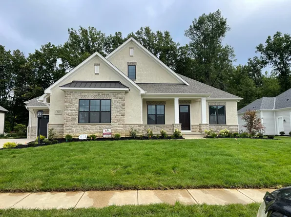 7821 Genova Dr, Galena, OH 43021
