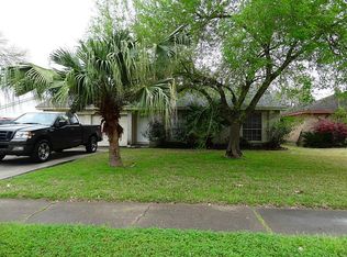 11326 Angelique Dr, Houston, TX 77065