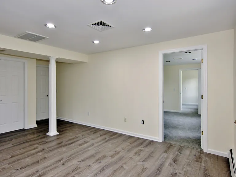 821 Long Ridge Rd #LL — Photo 18