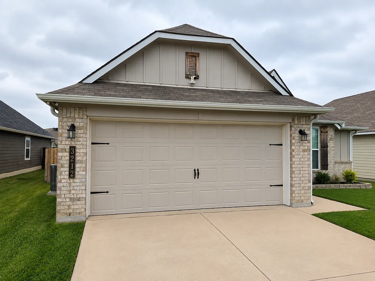 Building Photo - 3212 Risinger Rd