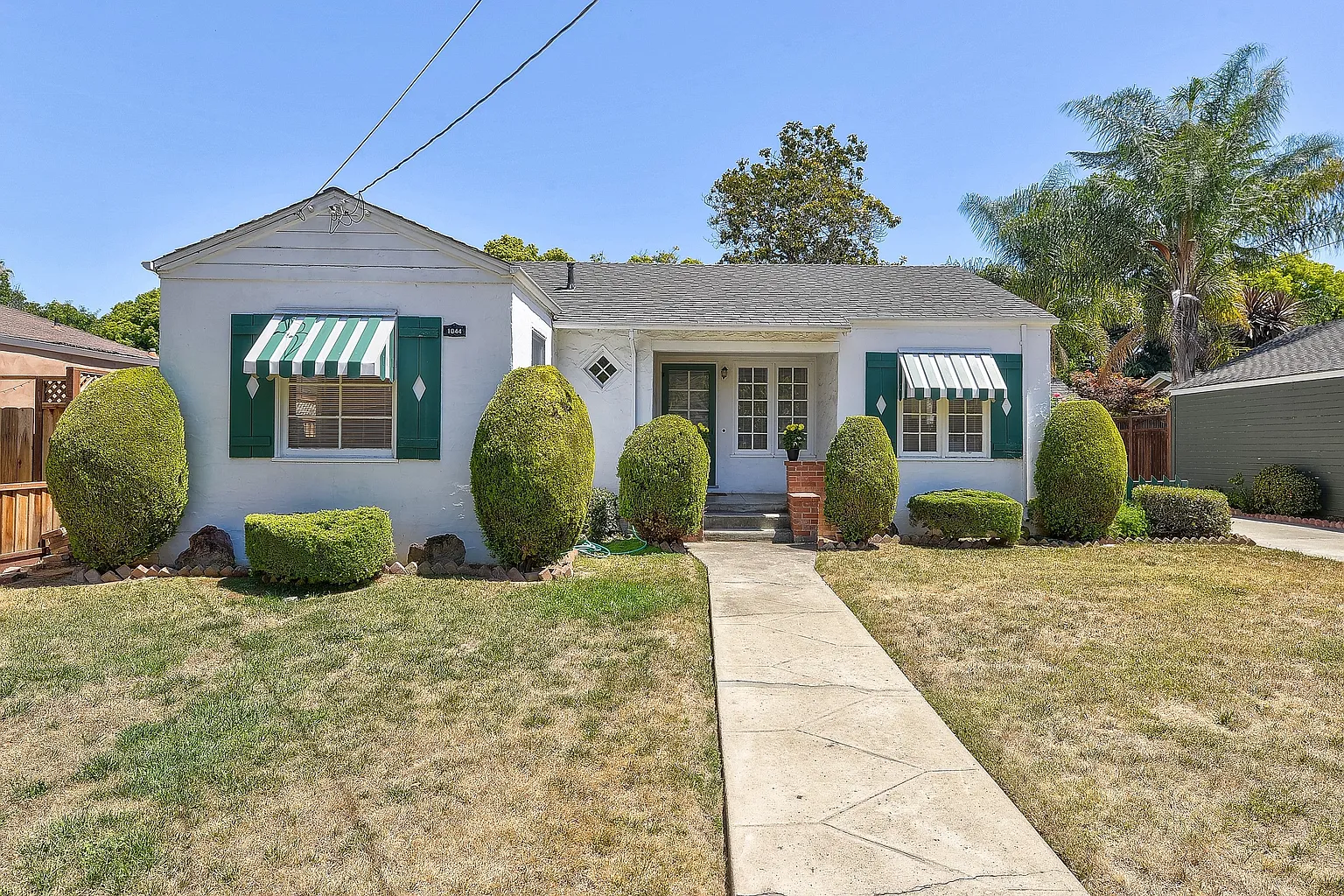 1044 Louise Ave photo 1