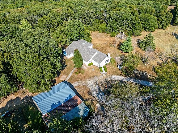 5th image of 1268 Thousand Acres Rd