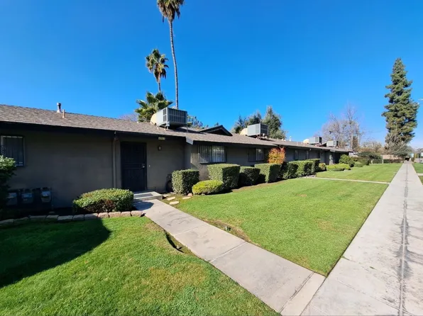 The Village Arms, 4933 N Harrison Ave #4945, Fresno, CA 93704