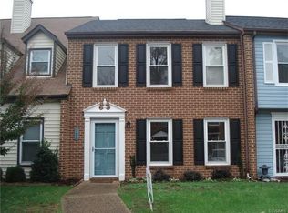 102 Ashley Pl, Colonial Heights, VA 23834
