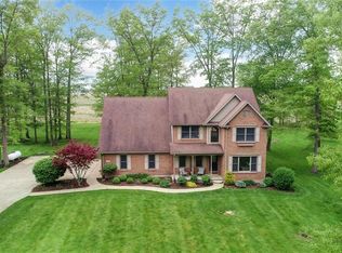 4968 Beechwood Dr, Greenville, OH 45331