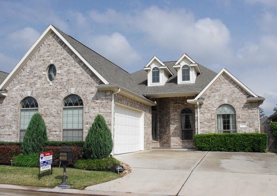 1st image of 16210 Jordyn Lake Dr