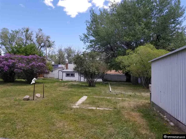 815 11th St, Rawlins, WY 82301