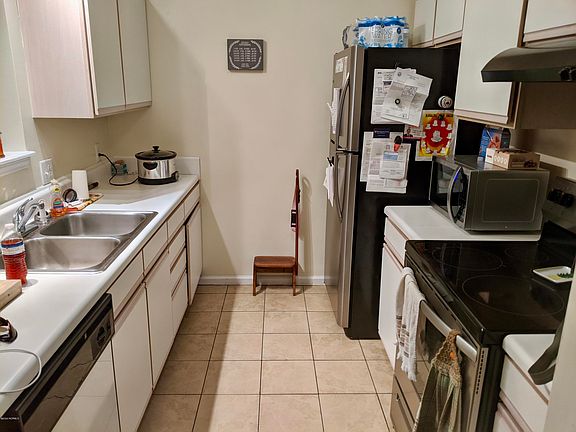 4th image of 2805 Sweet Gum Ct #A