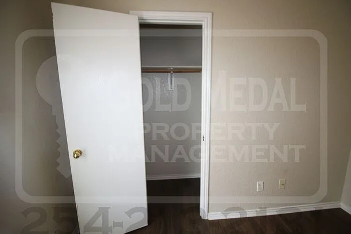 2701 Alma Dr — Photo 13