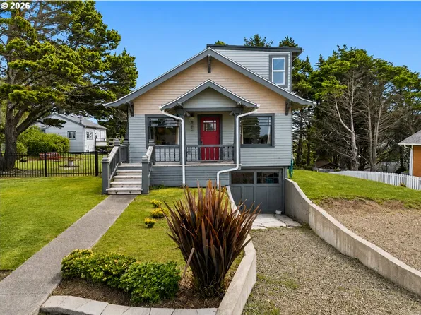 1610 NE 13th St, Lincoln City, OR 97367