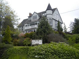 902 E Water St, South Bend, WA