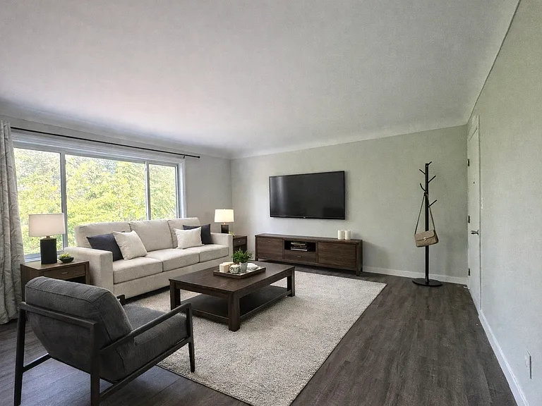 416 Nelson St #1 — Photo 1