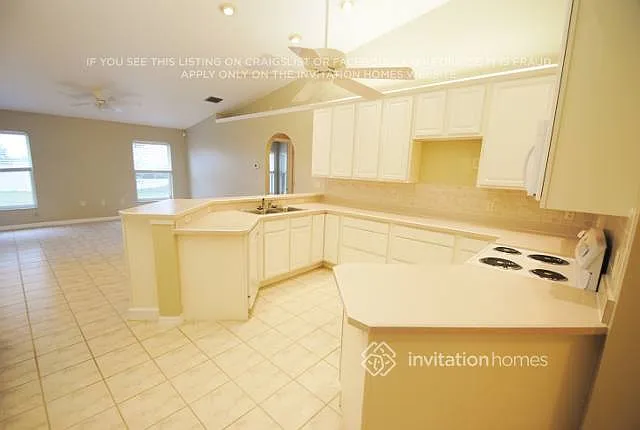 3051 Westgate Dr — Photo 4