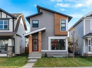 45 N Copperpond Ave SE, Calgary, AB T2Z 5B3