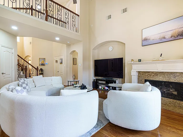 6515 Costa Sienna Ln — Photo 7
