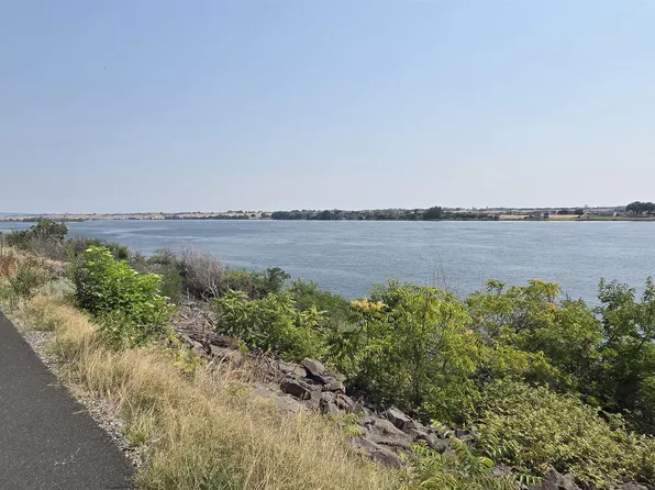 1312 Hains Ave, Richland, WA 99352