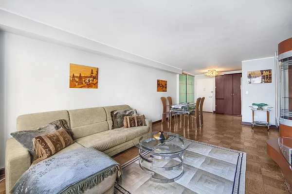 Rented by Halstead Real Estate | media 10