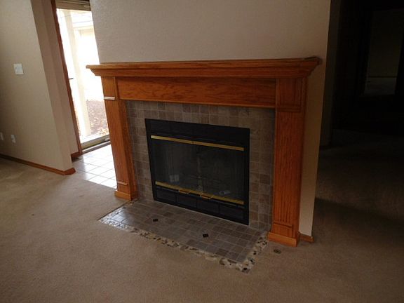 5th image of 402 Sherwood Dr