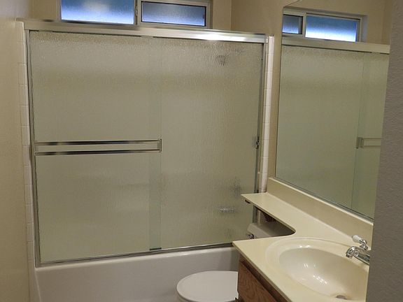 5th image of 1320 Serene Ln