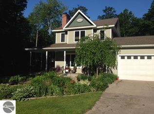 3160 Valley Rd, Honor, MI 49640