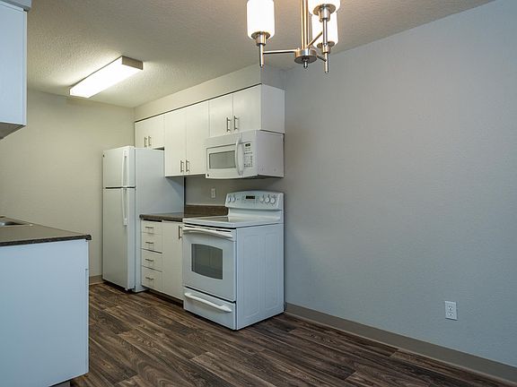 Village at Sunrise | Updated Kitchen