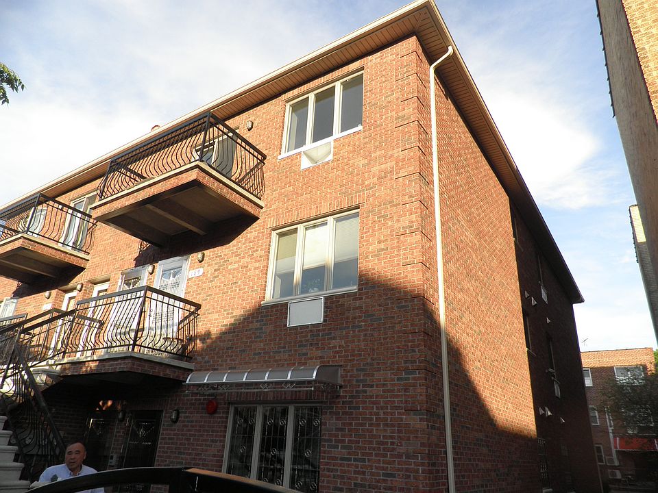 1st image of 187 Bay 29th St APT 3
