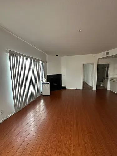 1510 S Sherbourne Dr #203 Photo 1